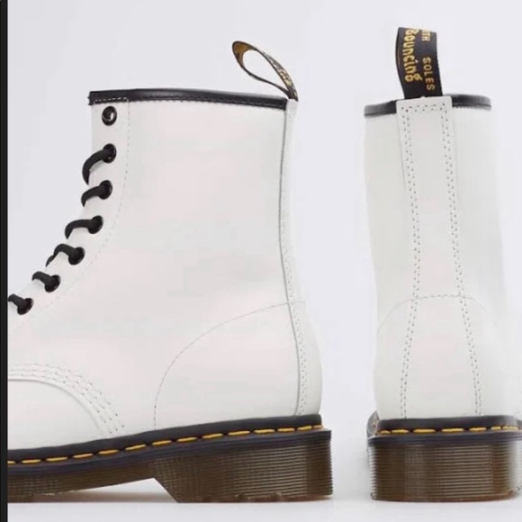 Dr. Martens AirWair With Soles Bouncing - Picture 8 of 11